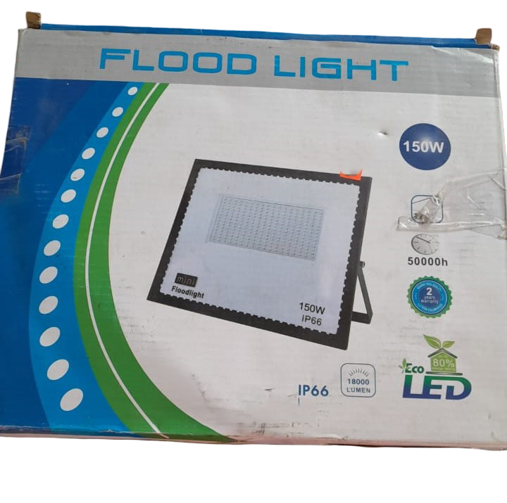 REFLECTOR LED PARA EXTERIORES 150W