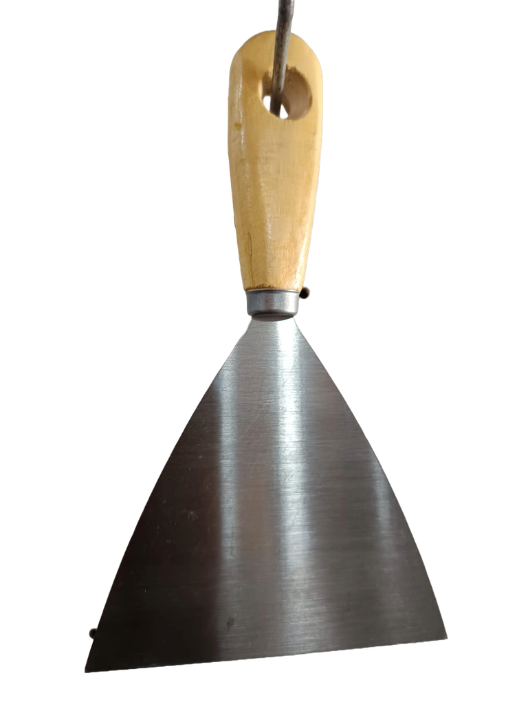 ESPATULA MANGO DE MADERA 5" UK